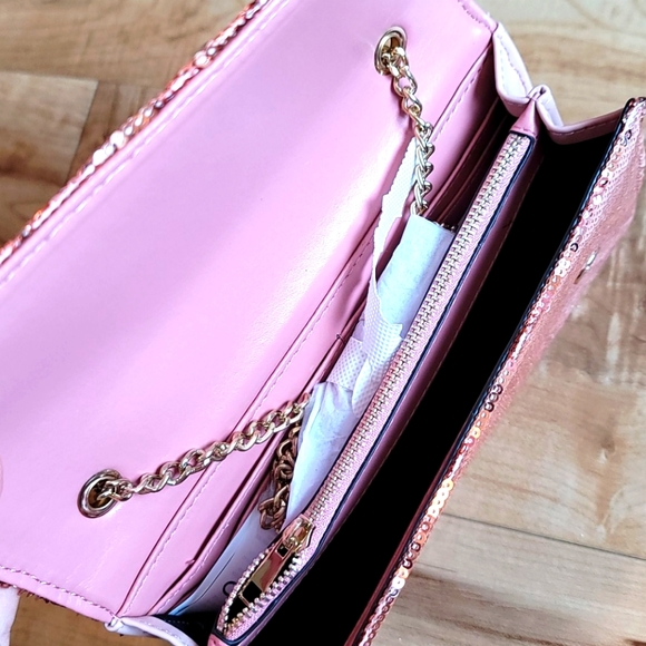 BNWT Aldo Pink Sequin Clutch - Picture 3 of 4
